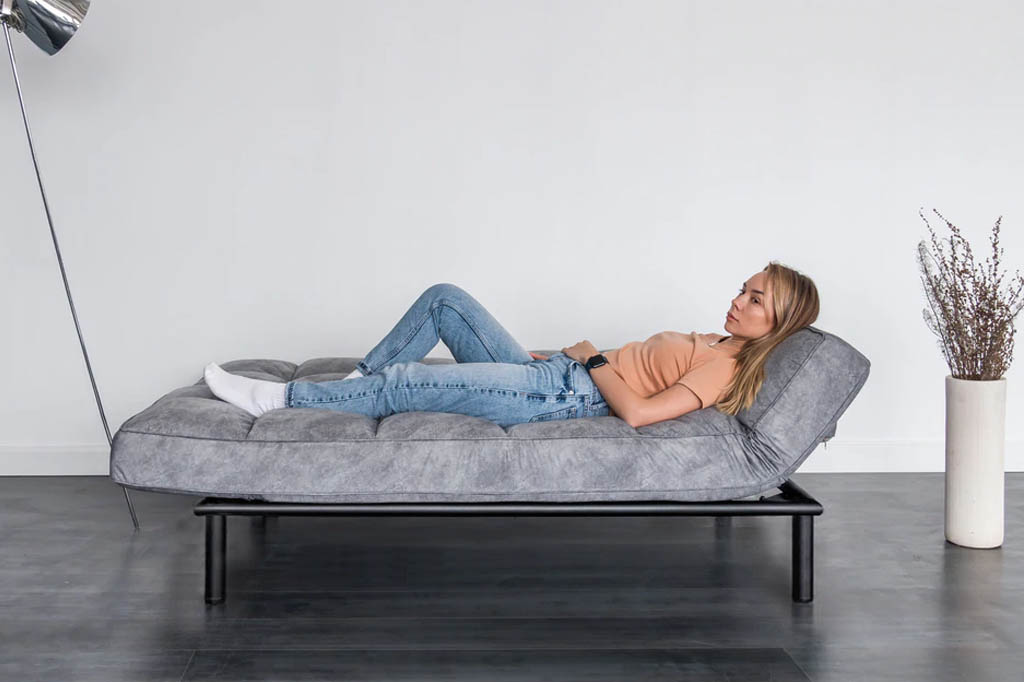 Кио200-pillars черный муар (4).jpg